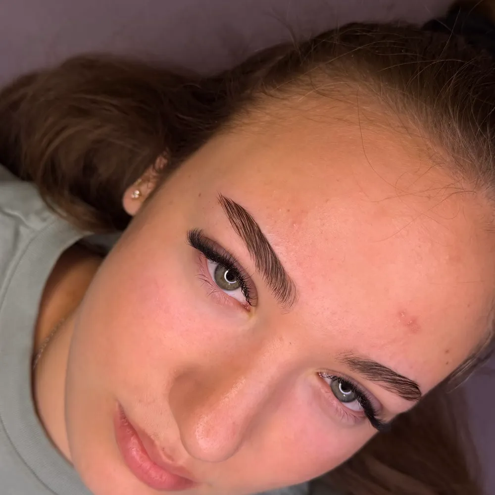 Мигли и вежди — завършена визия